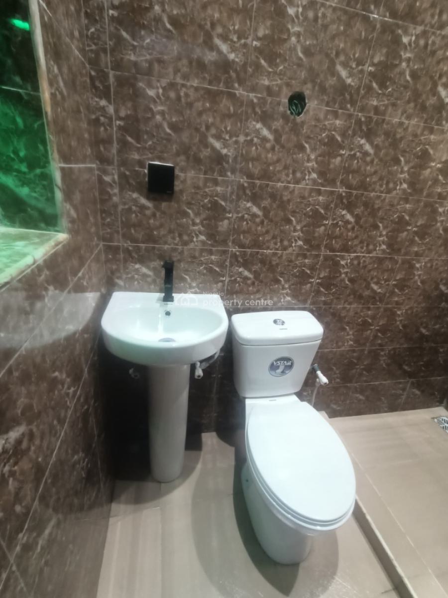 Standard and Sharp 3bedroom Apartment, Thomas Estate, Ajah, Lagos, Flat / Apartment for Rent