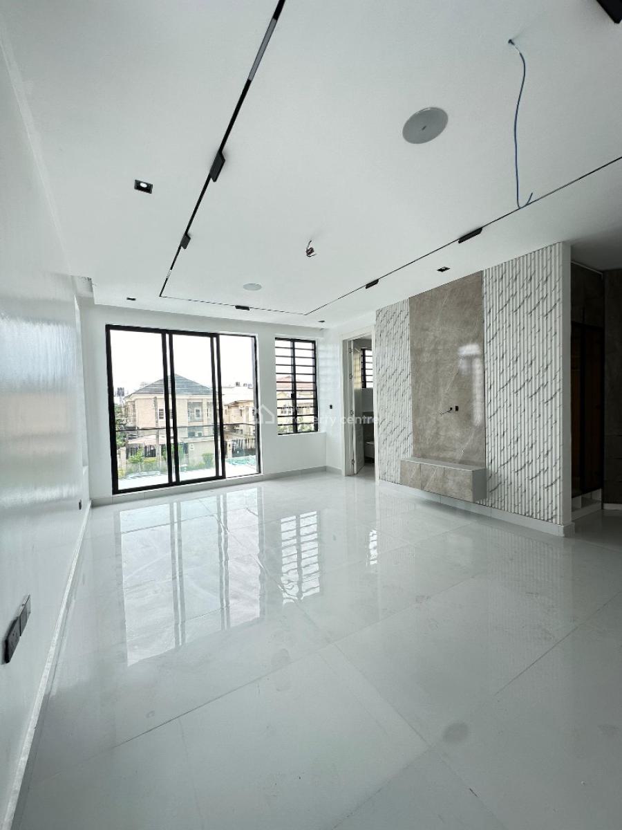 The Excellent 5bedroom Detached Home, Lekki Phase 1, Lekki, Lagos, Detached Duplex for Sale