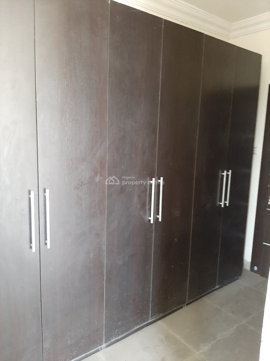 Serviced 3 Bedroom En-suite Flat with 1 Room Bq, Victoria Island (vi), Lagos, Flat / Apartment for Rent