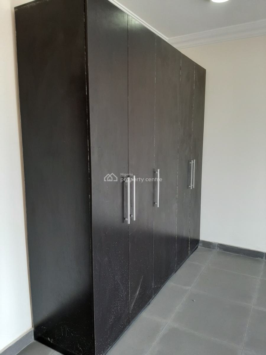 Serviced 3 Bedroom En-suite Flat with 1 Room Bq, Victoria Island (vi), Lagos, Flat / Apartment for Rent