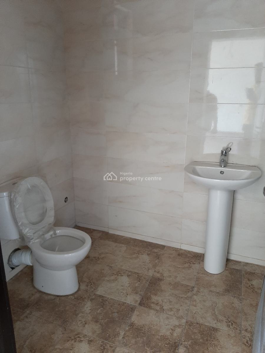 Serviced 3 Bedroom En-suite Flat with 1 Room Bq, Victoria Island (vi), Lagos, Flat / Apartment for Rent