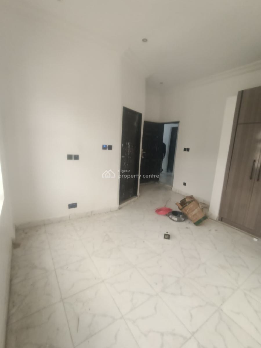 Spacious and Clean 2 Bedroom Apartment, Royal Palmwill Estate, Badore, Ajah, Lagos, Flat / Apartment for Rent