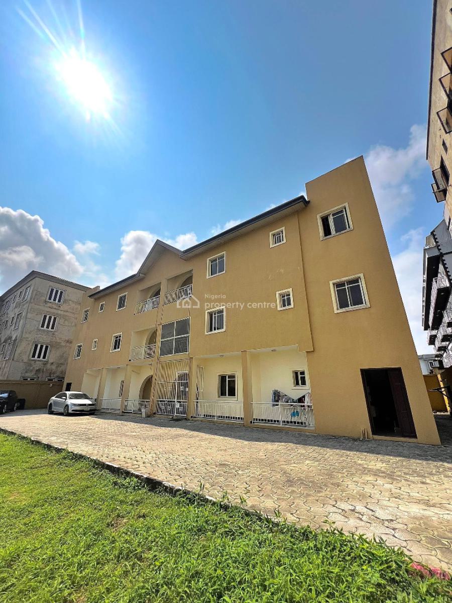 2 Bedroom Apartment (first Floor) in a Secure Gated Estate, Oniru, Victoria Island (vi), Lagos, Flat / Apartment for Rent