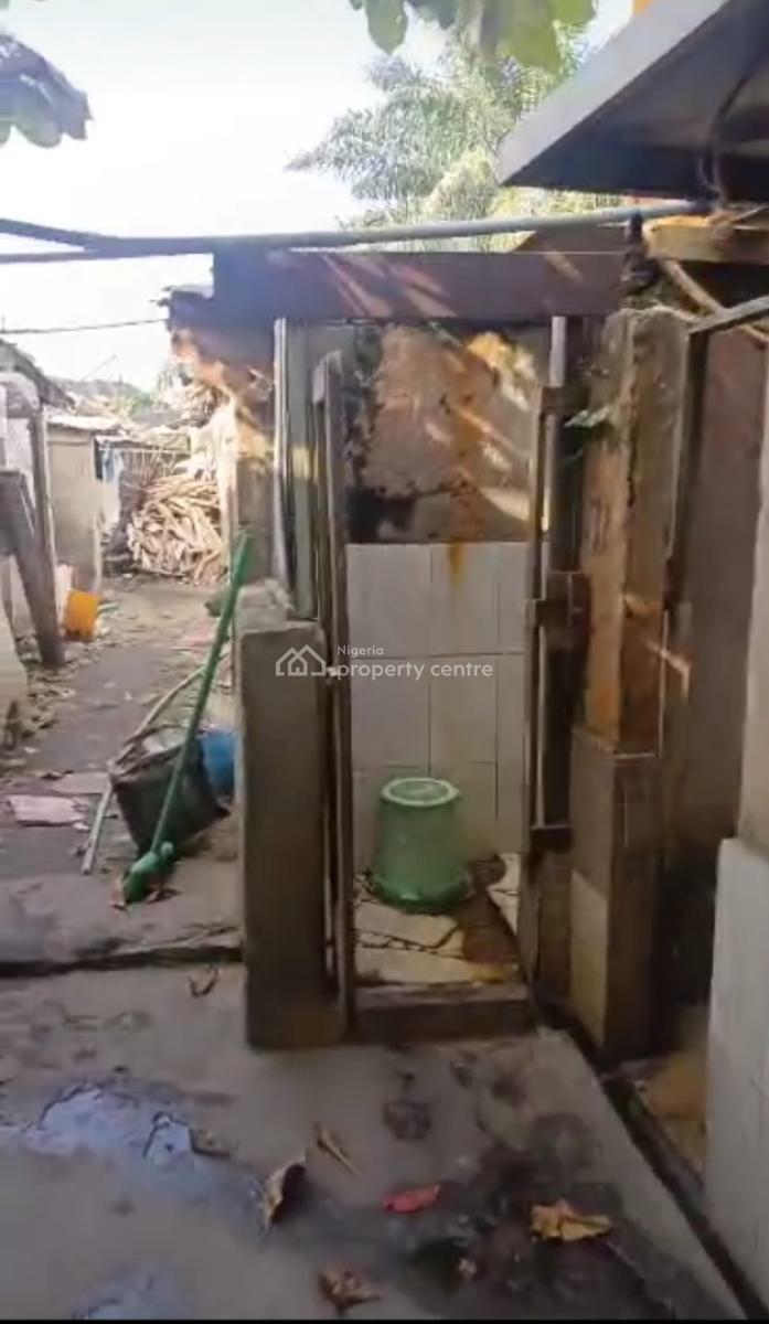 a Bungalow on Half Plot of Land, Surulere, Lagos, Mixed-use Land for Sale