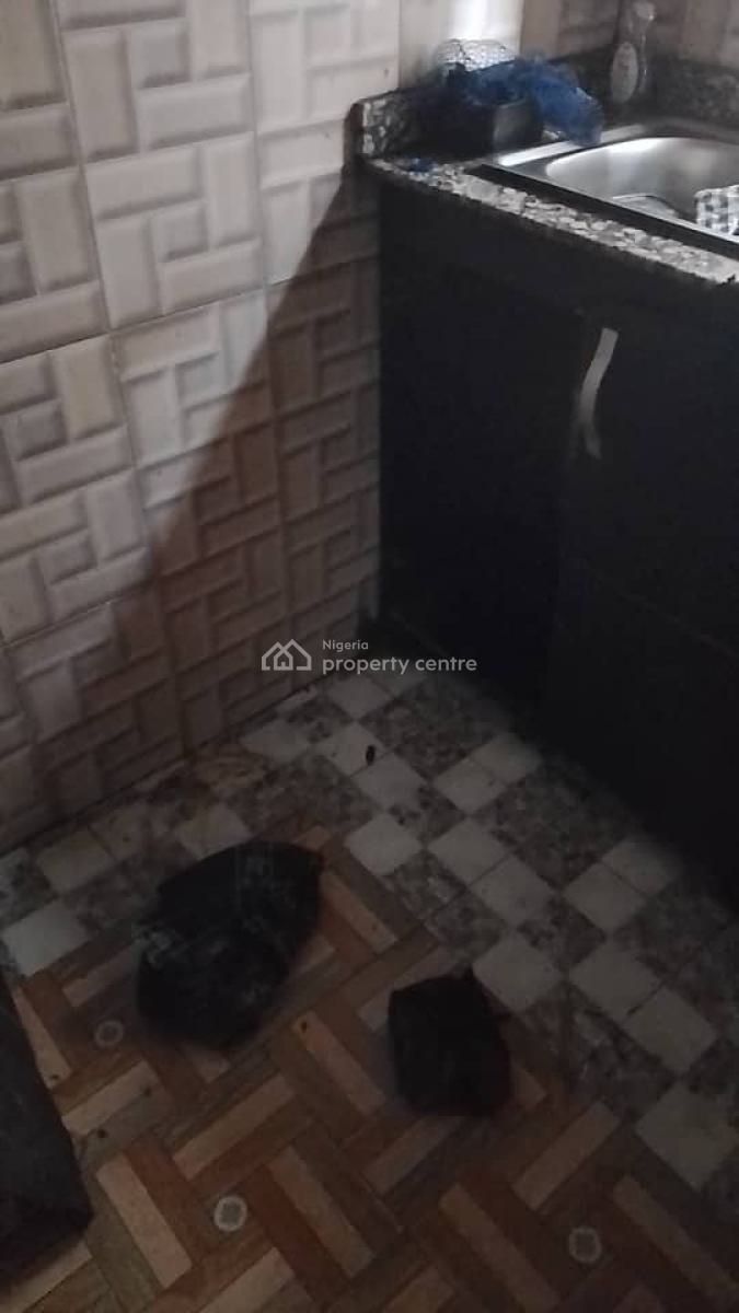 Very Neat 2 Bedroom Flat in a Good Environment, Ado, Ajah, Lagos, Flat / Apartment for Rent