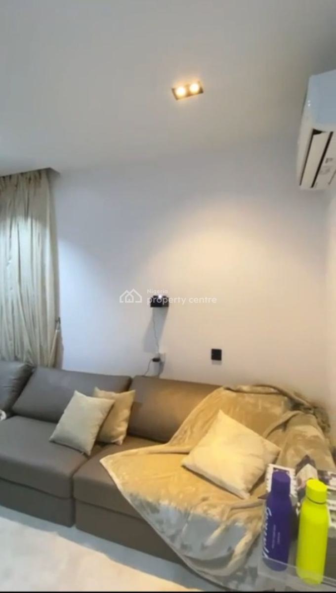 Exquisitely Furnished 3 Bedroom Penthouse with a Cinema, Lekki Phase 1, Lekki, Lagos, Flat / Apartment for Sale