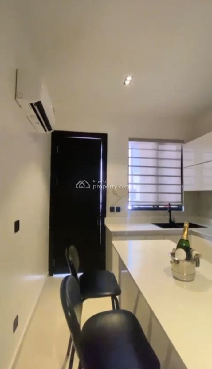 Exquisitely Furnished 3 Bedroom Penthouse with a Cinema, Lekki Phase 1, Lekki, Lagos, Flat / Apartment for Sale