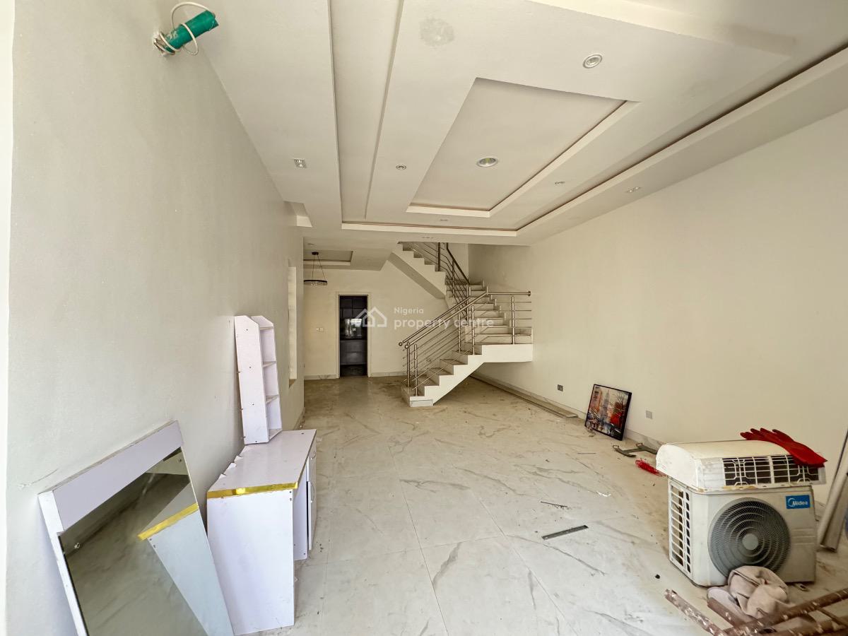 4 Bedroom Duplex with Bq, Ikate, Lekki, Lagos, Semi-detached Duplex for Sale
