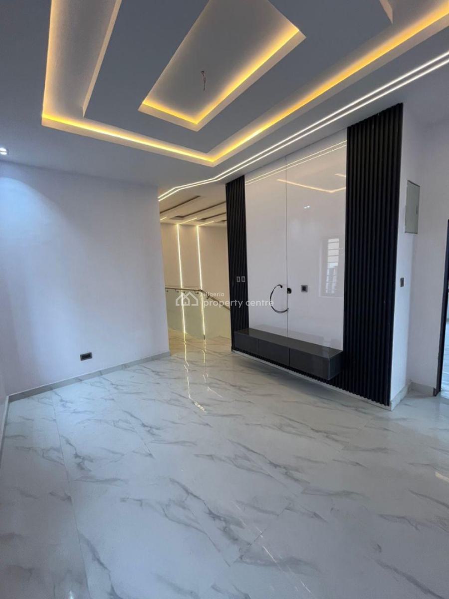 5 Bedroom Fully Detached Duplex with Bq, Ologolo, Lekki, Lagos, Detached Duplex for Sale