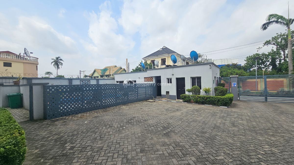 Tastefully Built 3 Bedroom Flat with Pool and Bq, Shonibare Estate, Onigbongbo, Maryland, Lagos, House for Rent