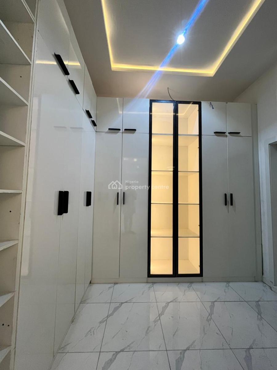 6 Bedroom Semi Detached Duplex with Bq, Ikota, Lekki, Lagos, Detached Duplex for Sale
