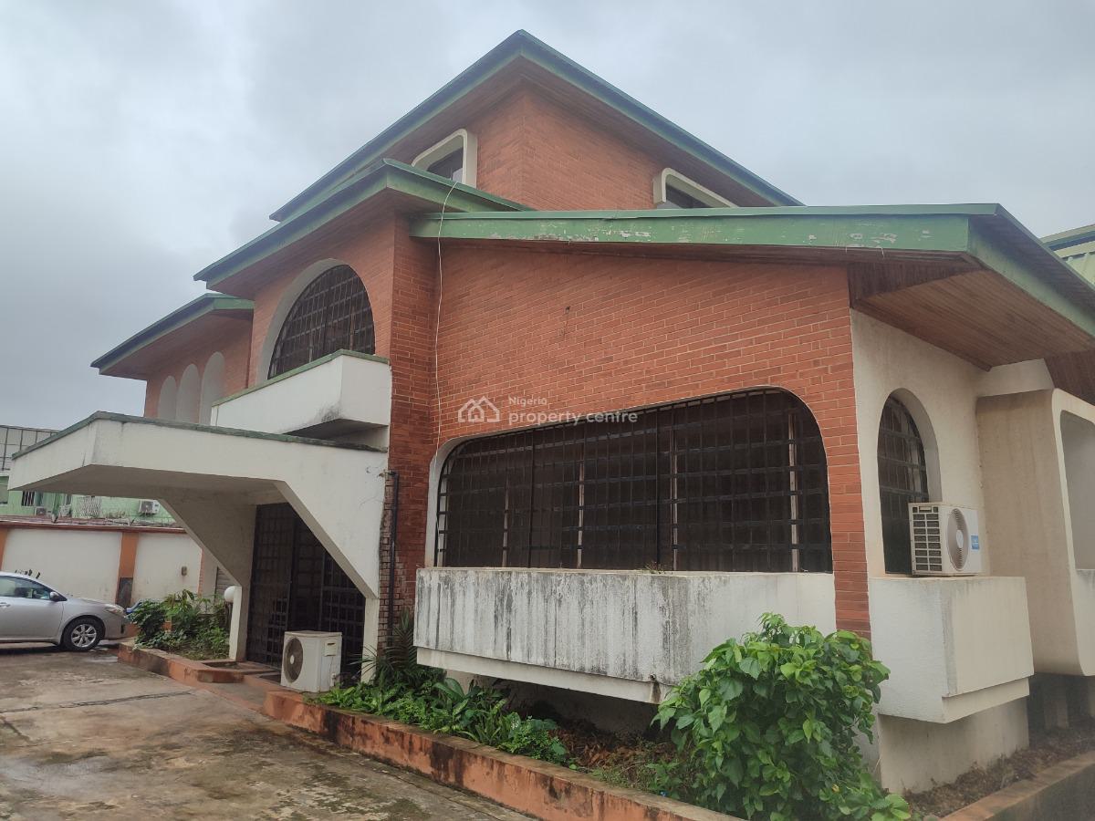 5 Bedroom Detached Building with Guest Chalet, By Mobile Filling Station, Oluyole, Oyo, Detached Duplex for Rent