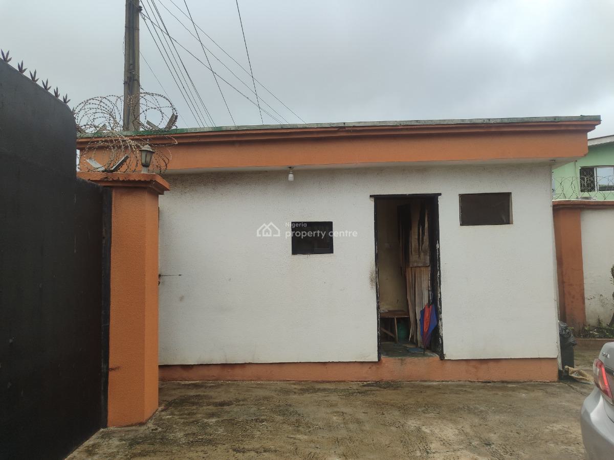 5 Bedroom Detached Building with Guest Chalet, By Mobile Filling Station, Oluyole, Oyo, Detached Duplex for Rent