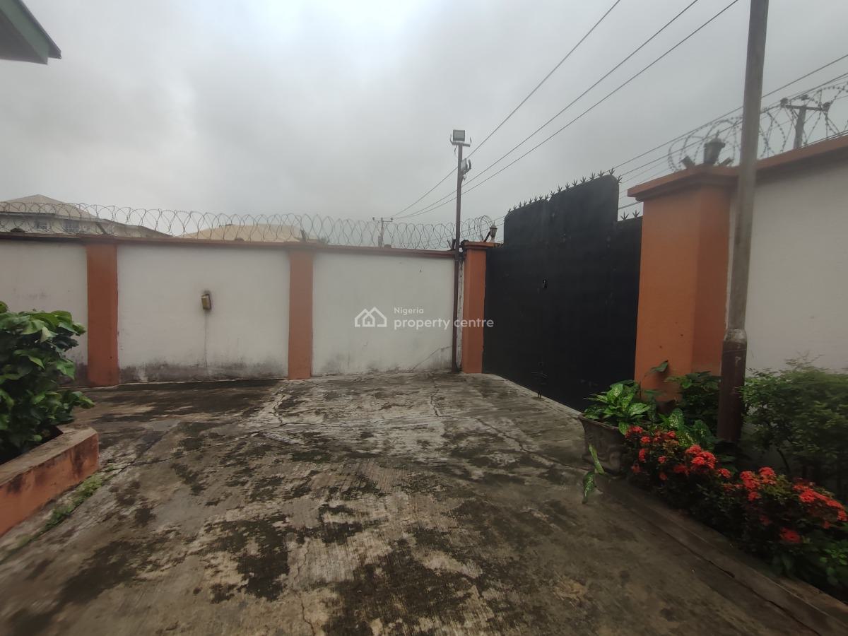 5 Bedroom Detached Building with Guest Chalet, By Mobile Filling Station, Oluyole, Oyo, Detached Duplex for Rent