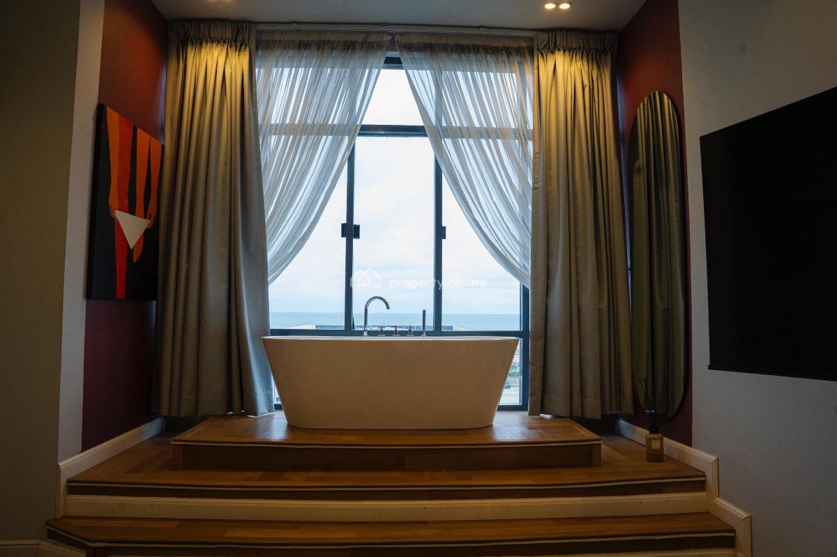 Luxury 3bedroom Penthouse with Bath Tub, Lekki, Lekki Phase 1, Lekki, Lagos, Detached Bungalow Short Let