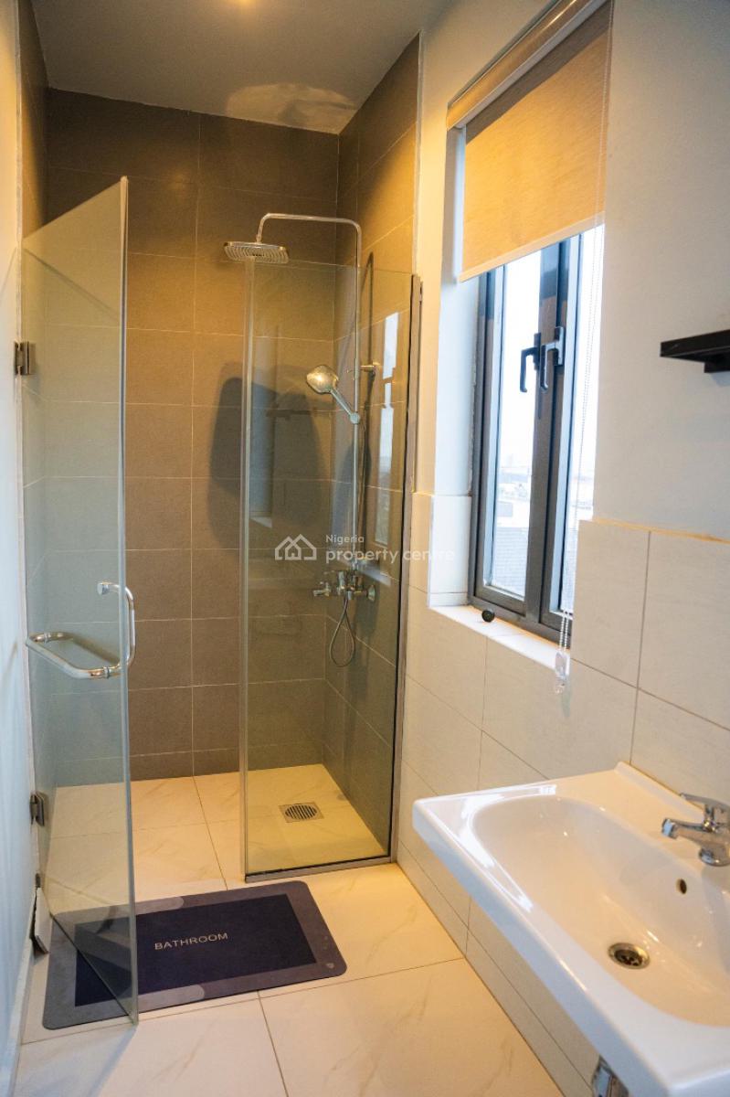 Luxury 3bedroom Penthouse with Bath Tub, Lekki, Lekki Phase 1, Lekki, Lagos, Detached Bungalow Short Let