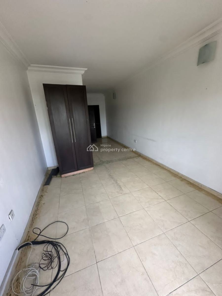 5 Bedroom Semi-detached House & a Room Bq, Akanbi Disu Street, Lekki Phase 1, Lekki, Lagos, Semi-detached Duplex for Rent