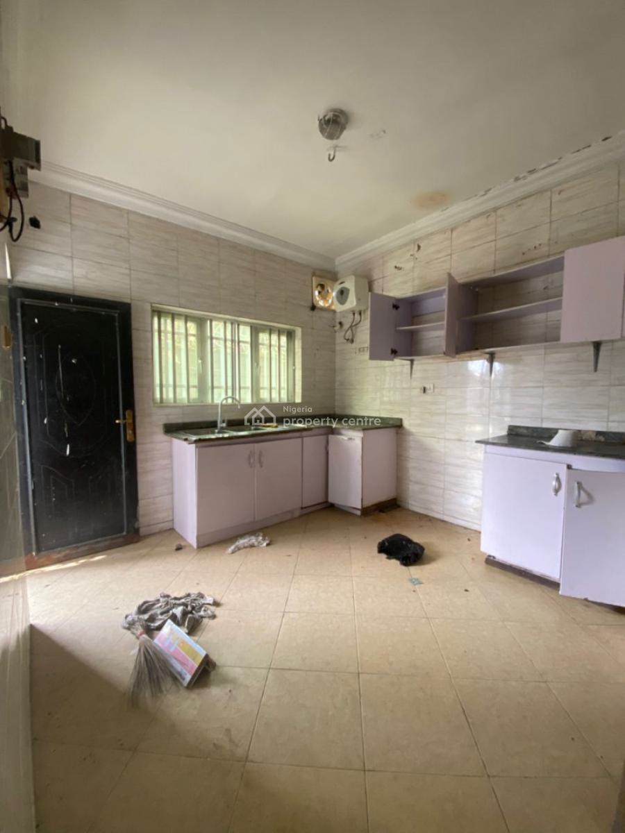Spacious 3-bedroom Apartment, Shoprite, Sangotedo, Ajah, Lagos, Flat / Apartment for Rent