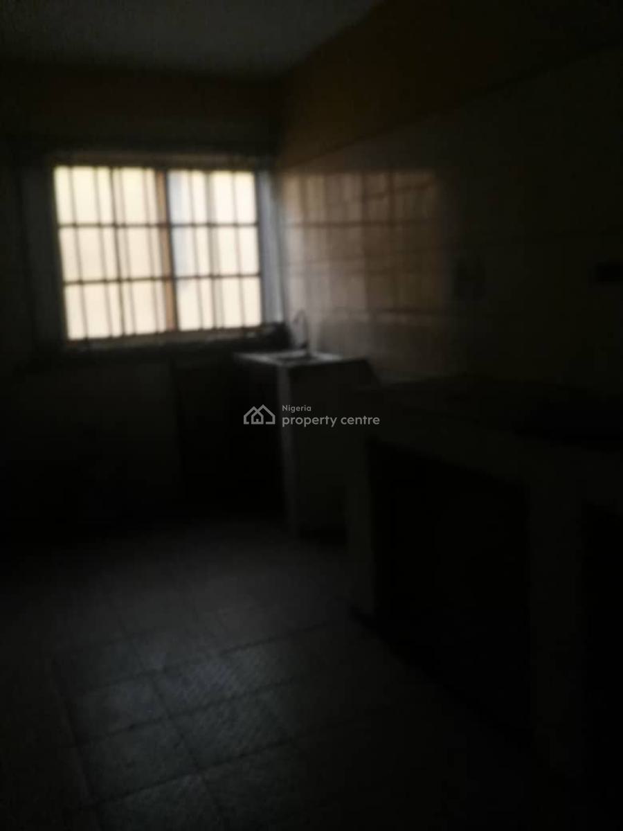 Standard 3 Bedroom Flat, Jumofaq Estate Via Aruna Bus Stop, Ikorodu, Lagos, House for Rent