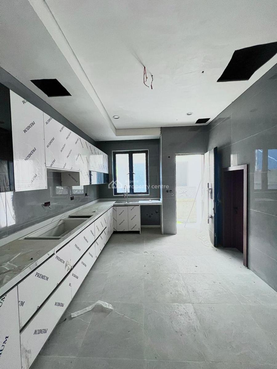 6 Bedrooms Detached Duplex with Bq, Ikoyi, Lagos, Detached Duplex for Sale