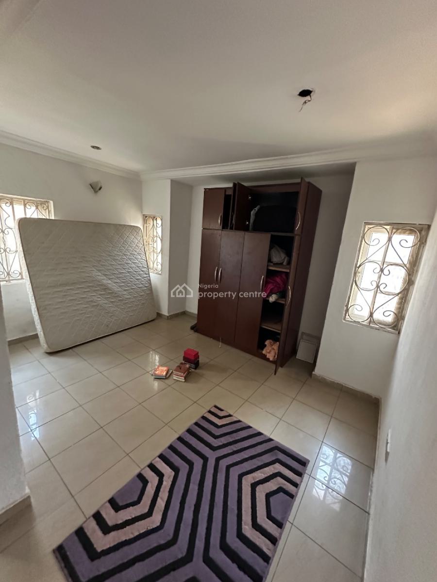 a Standard One Bedroom Apartment in a Nice Location, 4th Avenue, Gwarinpa, Abuja, Mini Flat (room and Parlour) for Rent
