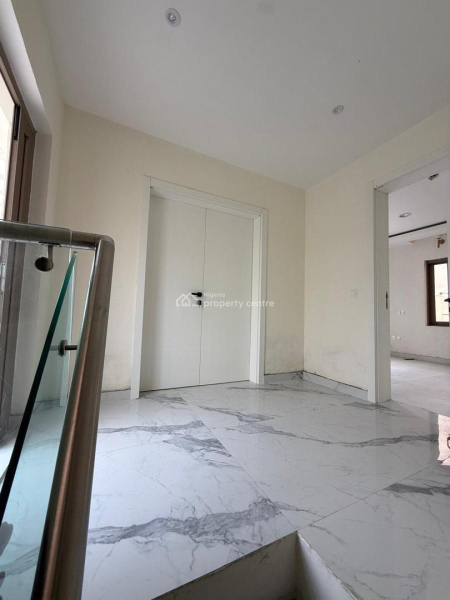Exquisitely Finished Serviced 5 Bedroom Semi-detached House with a Roo, Banana Island, Ikoyi, Lagos, Semi-detached Duplex for Sale
