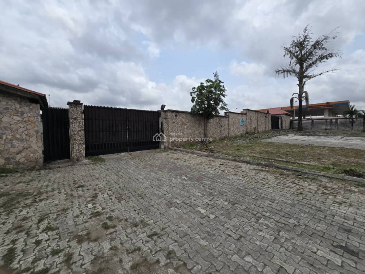 Event Center on Approximately 6000 Sqm.  Along Ojota Ogudu Expressway, Ojota, Lagos, Commercial Property for Sale