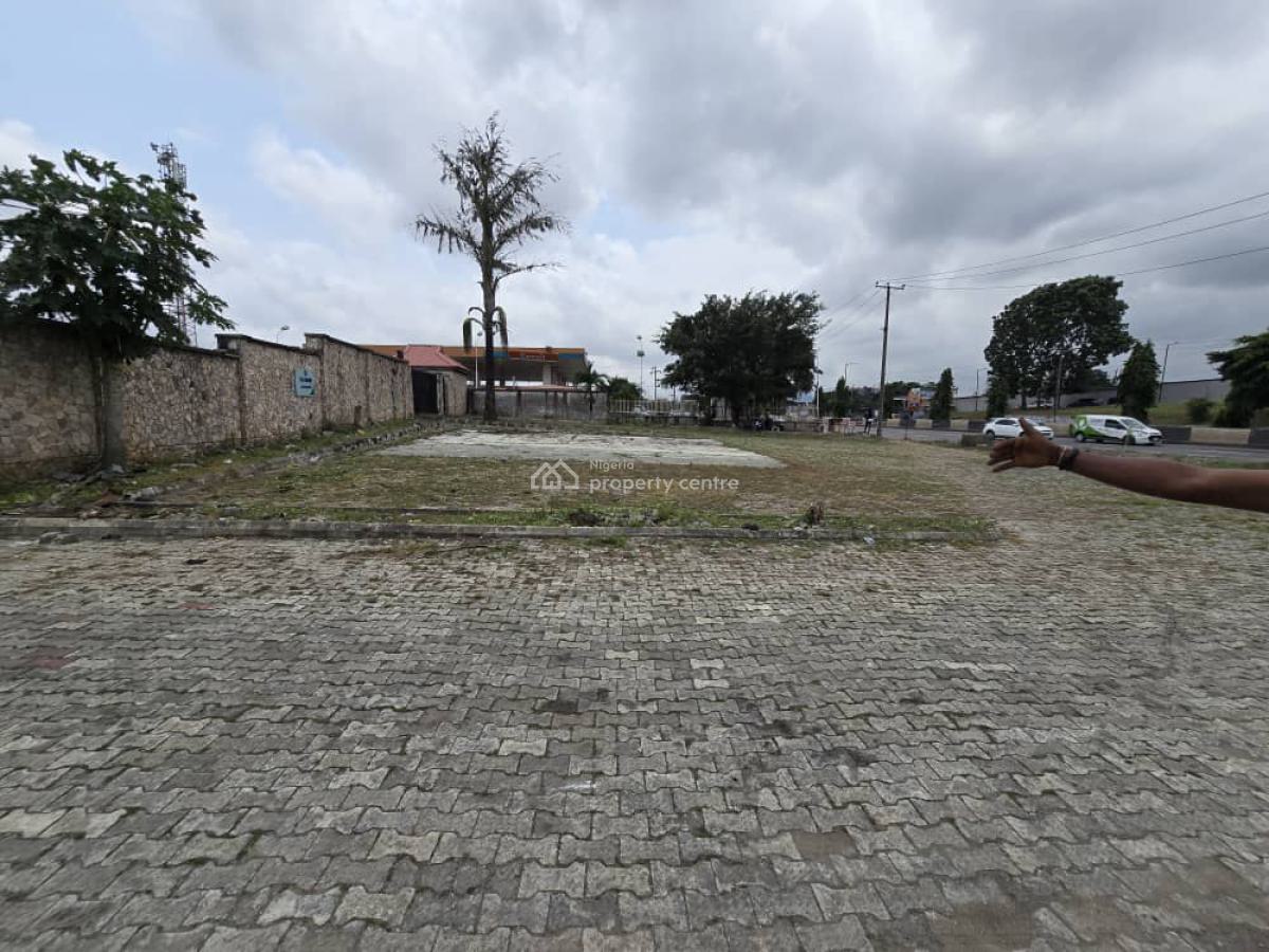 Event Center on Approximately 6000 Sqm.  Along Ojota Ogudu Expressway, Ojota, Lagos, Commercial Property for Sale