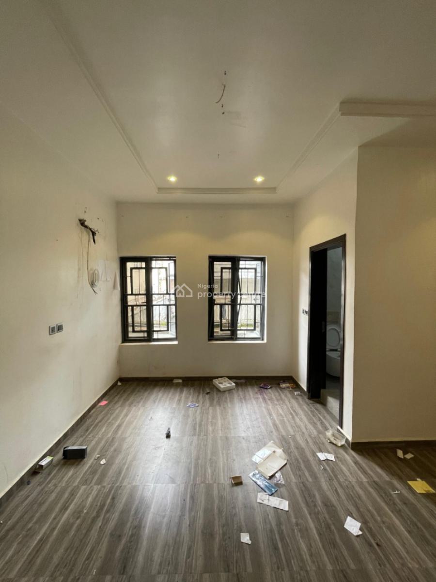 Well Finished 2 Bedroom Flat, Gwarinpa Main, Gwarinpa, Abuja, Flat / Apartment for Rent