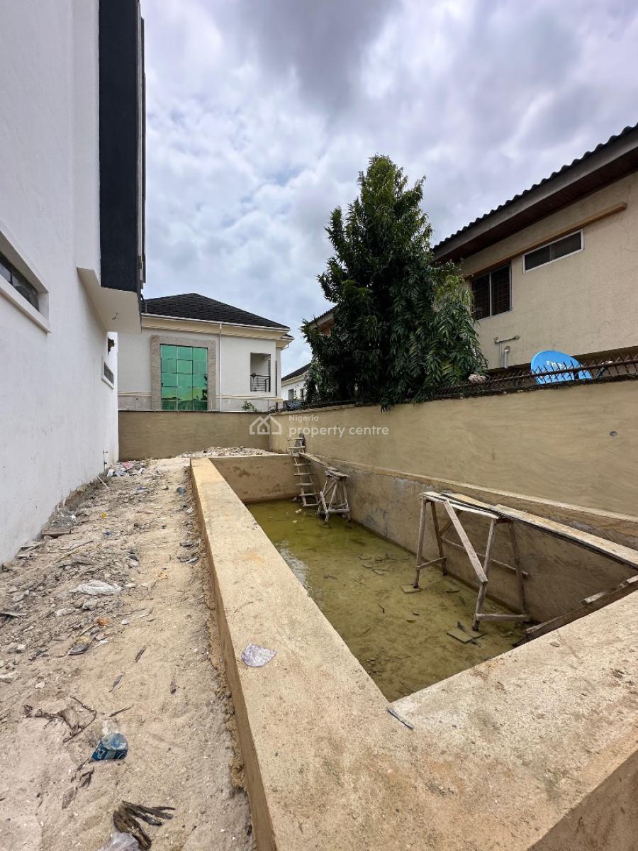 Exquisite 4 Bedroom Terraced Duplex with Bq, Pool & Gym in Secure Esta, Lekki Phase 1, Lekki, Lagos, Terraced Duplex for Sale