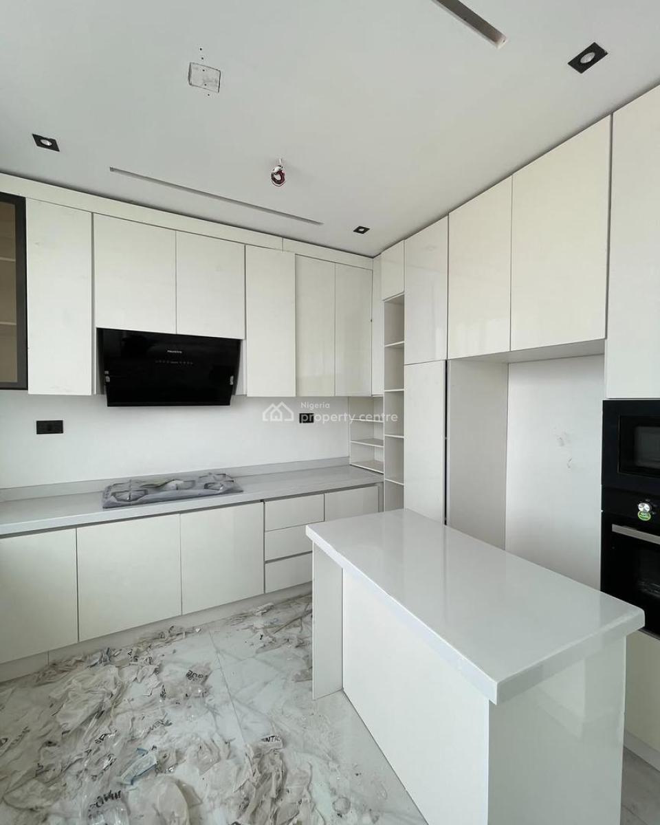2 Bedroom Flat, Lekki Phase 1, Lekki, Lagos, Block of Flats for Sale
