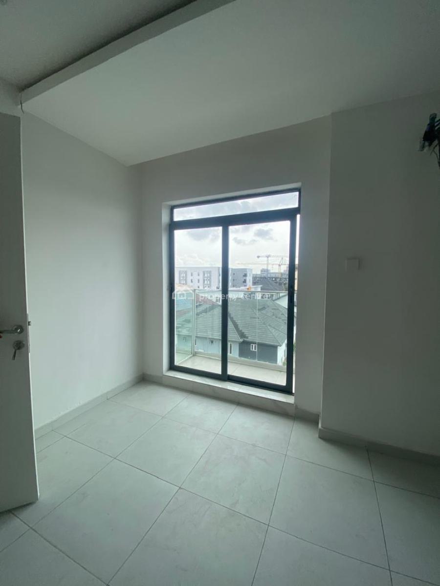 Luxury 3 Bedroom Apartment Inside Decent Estate, Off Bisola Etti Street, Lekki, Lagos, Terraced Bungalow for Rent