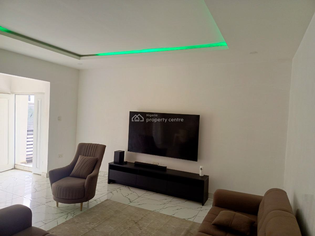 Luxury 2 Bedroom Flat, First and Ground Floor, Guzape District, Abuja, Flat / Apartment for Rent