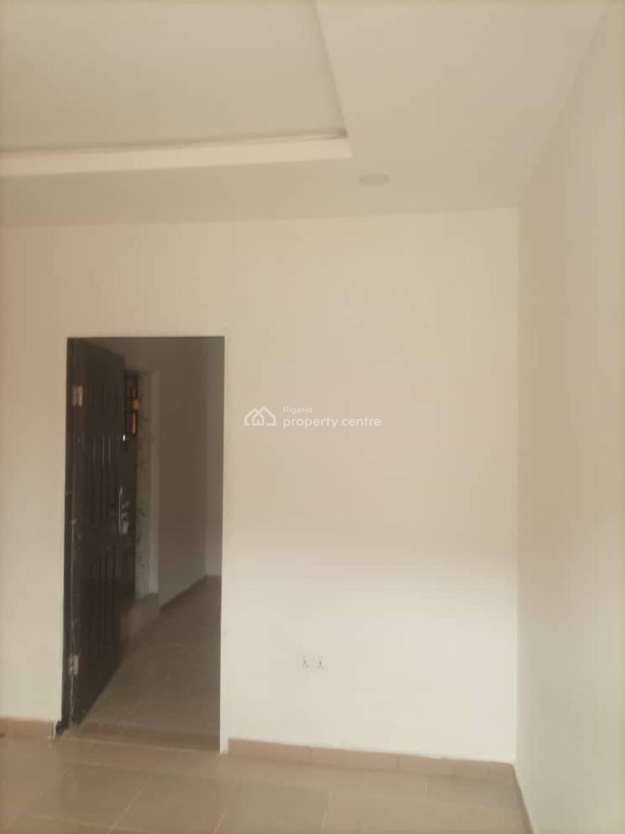 1 Bedroom Mini Flat, Sunny Villa Estate, Ado, Ajah, Lagos, Mini Flat (room and Parlour) for Rent
