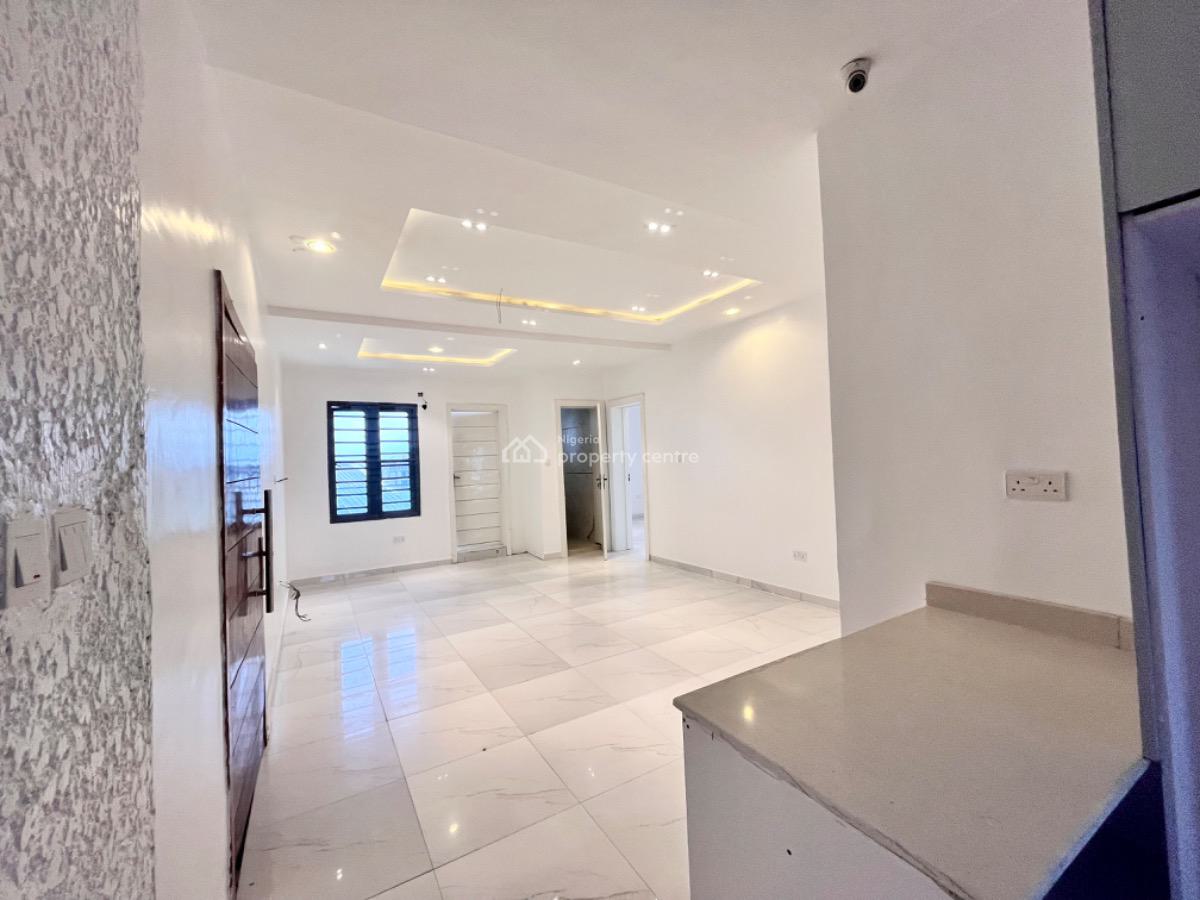 Modern 2 Bedroom Apartment with Swimming Pool Available at Ikate, Ikate Lekki Lagos, Ikate, Lekki, Lagos, Flat / Apartment for Sale