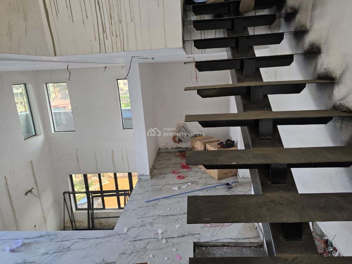 Beautiful and Well Finsihed 4bedroom Fully Detached with Maids Room;, Okupe Estate7, Maryland, Lagos, House for Sale