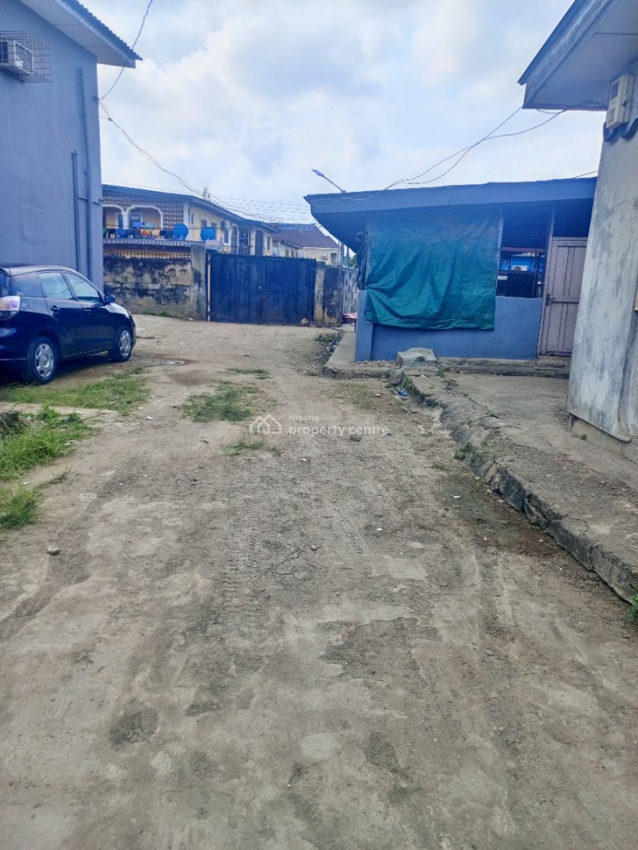 a Very Spacious But Old 2 Bedroom Flat with 2 Toilets, Off Diya Street, Gbagada, Lagos, Flat / Apartment for Rent
