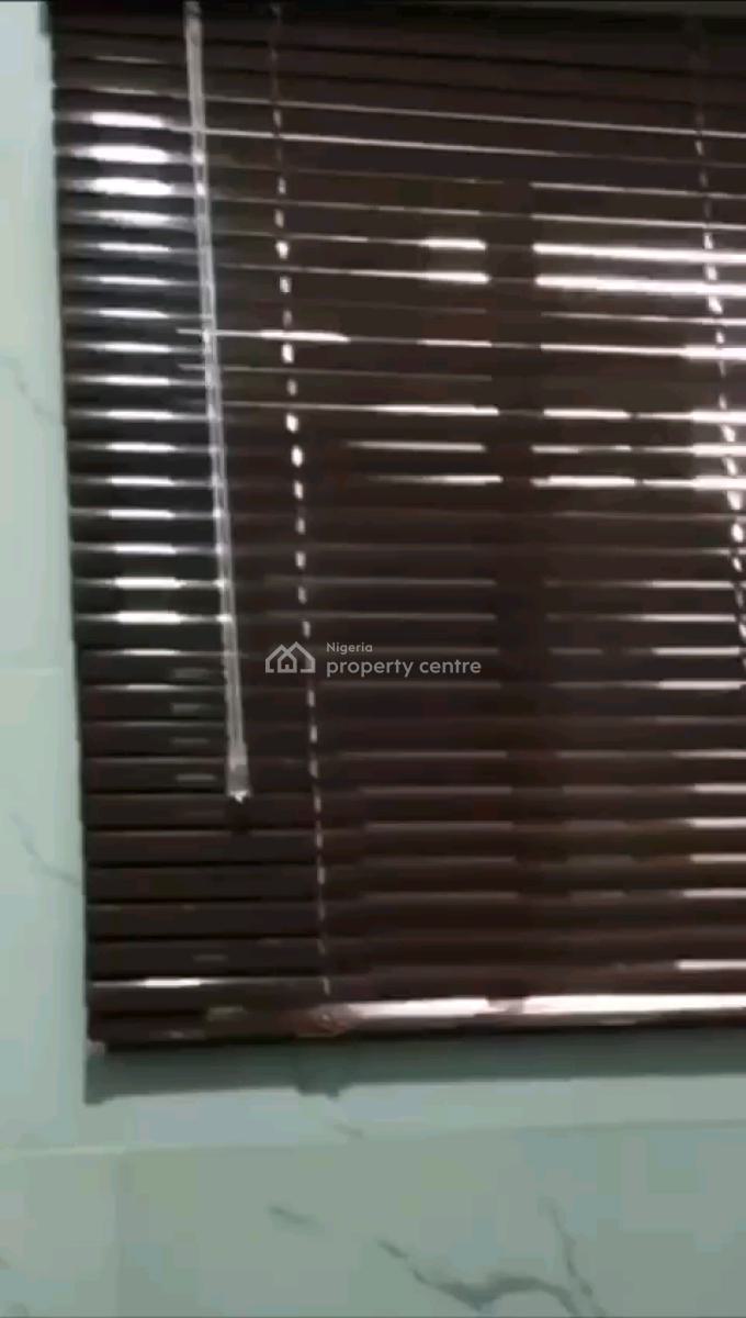 Super Executive Self Compound 3-bedroom Service Apartment, Western Avenue, Surulere, Lagos, Flat / Apartment for Rent