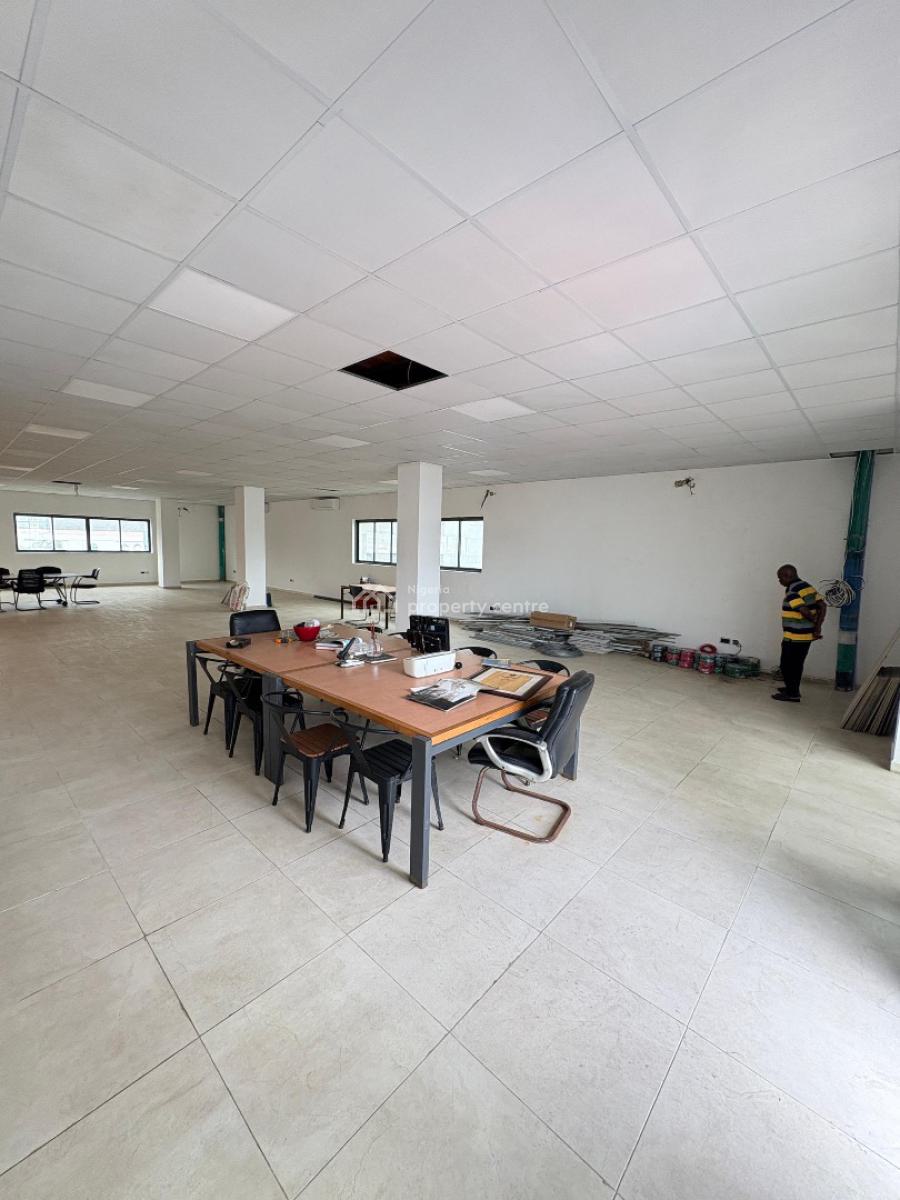 Spacious Commercial Space, Victoria Island (vi), Lagos, Office Space for Rent