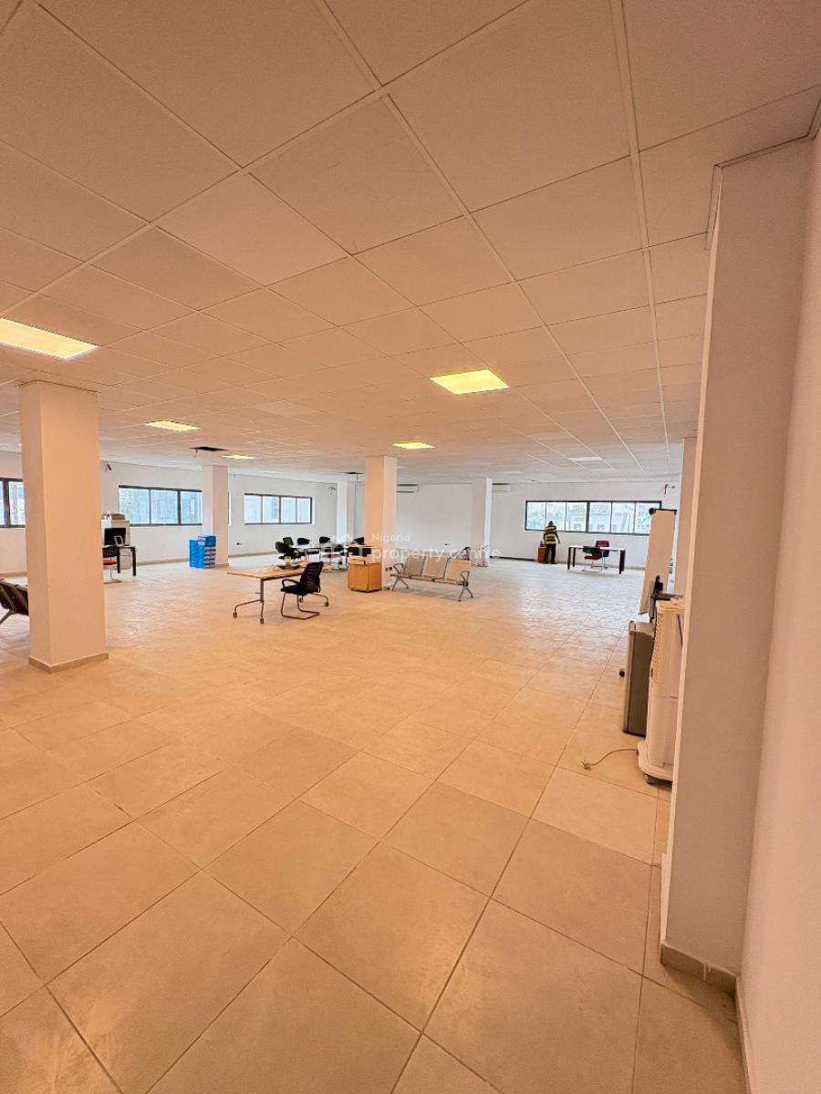 Spacious Commercial Space, Victoria Island (vi), Lagos, Office Space for Rent