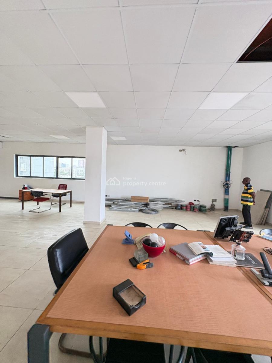 Spacious Commercial Space, Victoria Island (vi), Lagos, Office Space for Rent