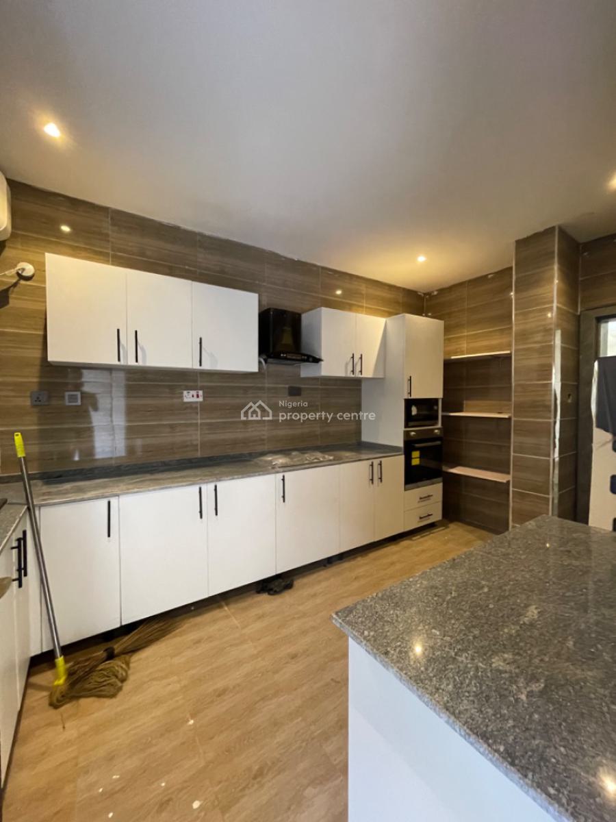 Brand New and Spacious 4 Bedroom Gated Terrace, Zone 5, Wuse, Abuja, Terraced Duplex for Rent