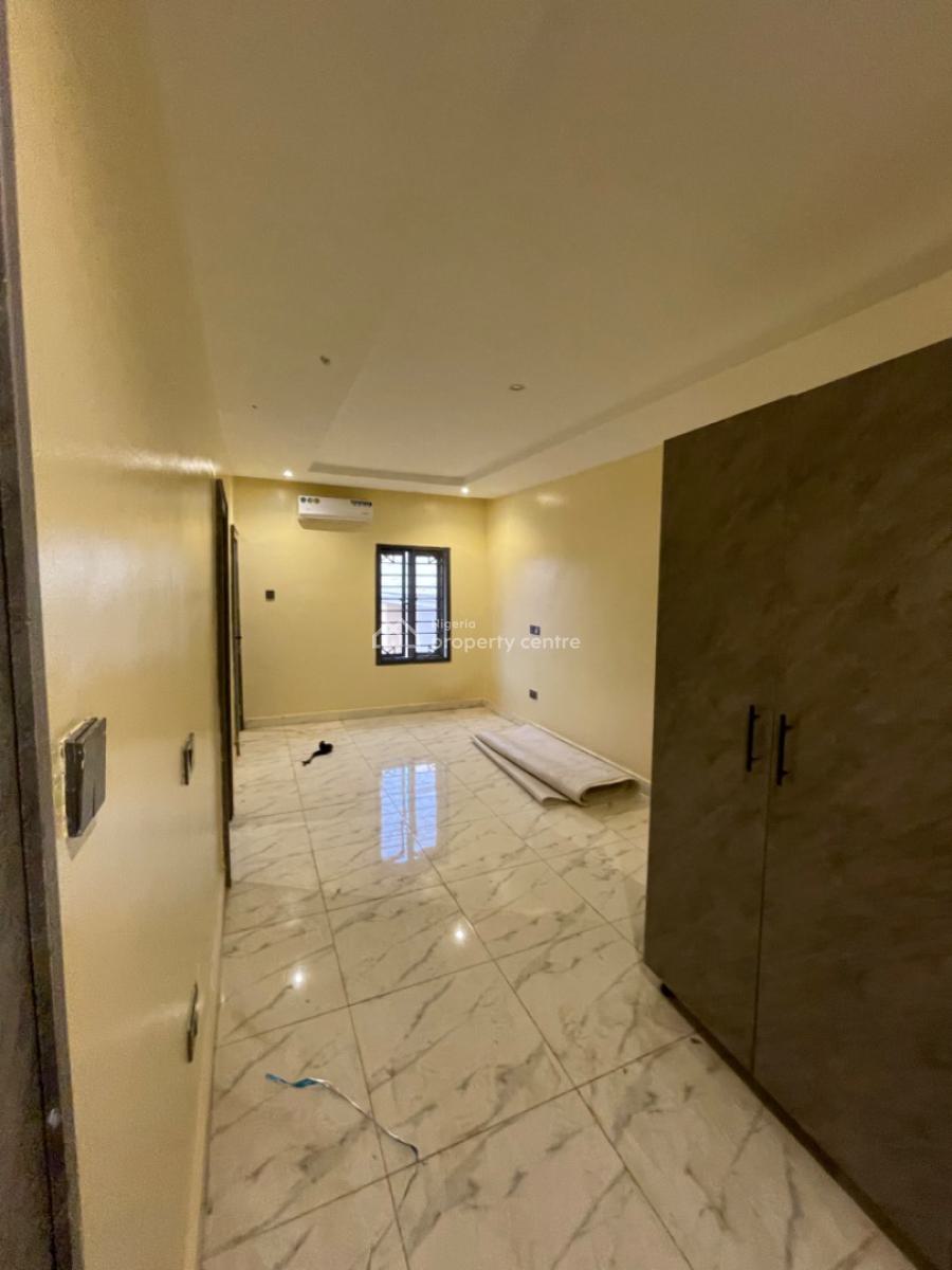 Brand New and Spacious 4 Bedroom Gated Terrace, Zone 5, Wuse, Abuja, Terraced Duplex for Rent