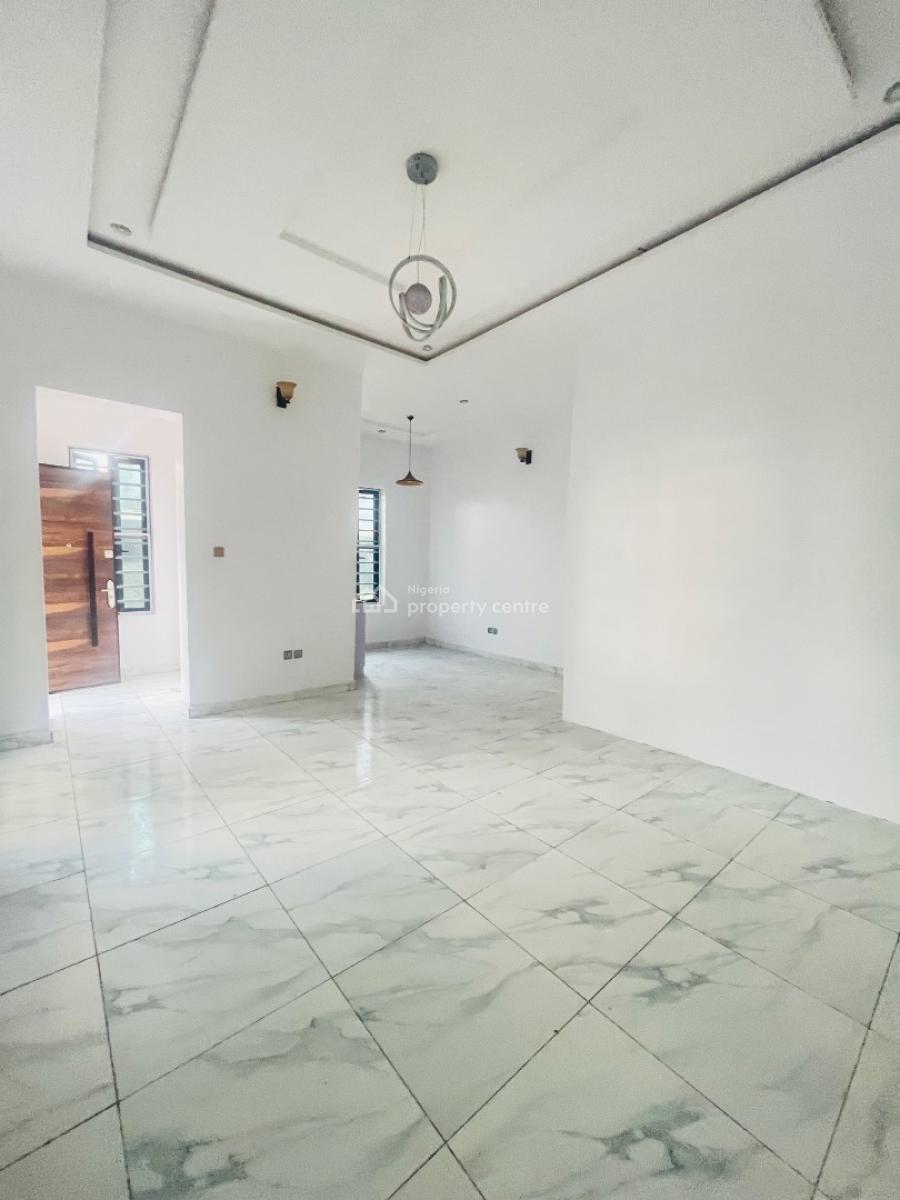 Very Spacious Studio Apartment in a Secured Estate with 18hrs Power, Orchid Roundabout, Orchid Road, Lekki, Lagos, Self Contain (single Rooms) for Rent