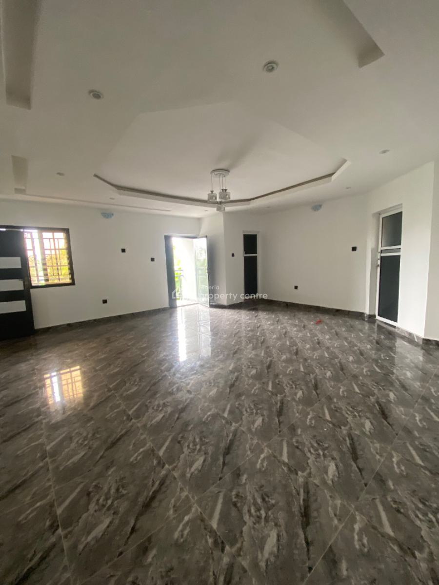 Spacious 3 Bedroom Apartment Upstairs, Via Thera Annex, Goodnews Extension, Ogombo, Ajah, Lagos, Flat / Apartment for Rent