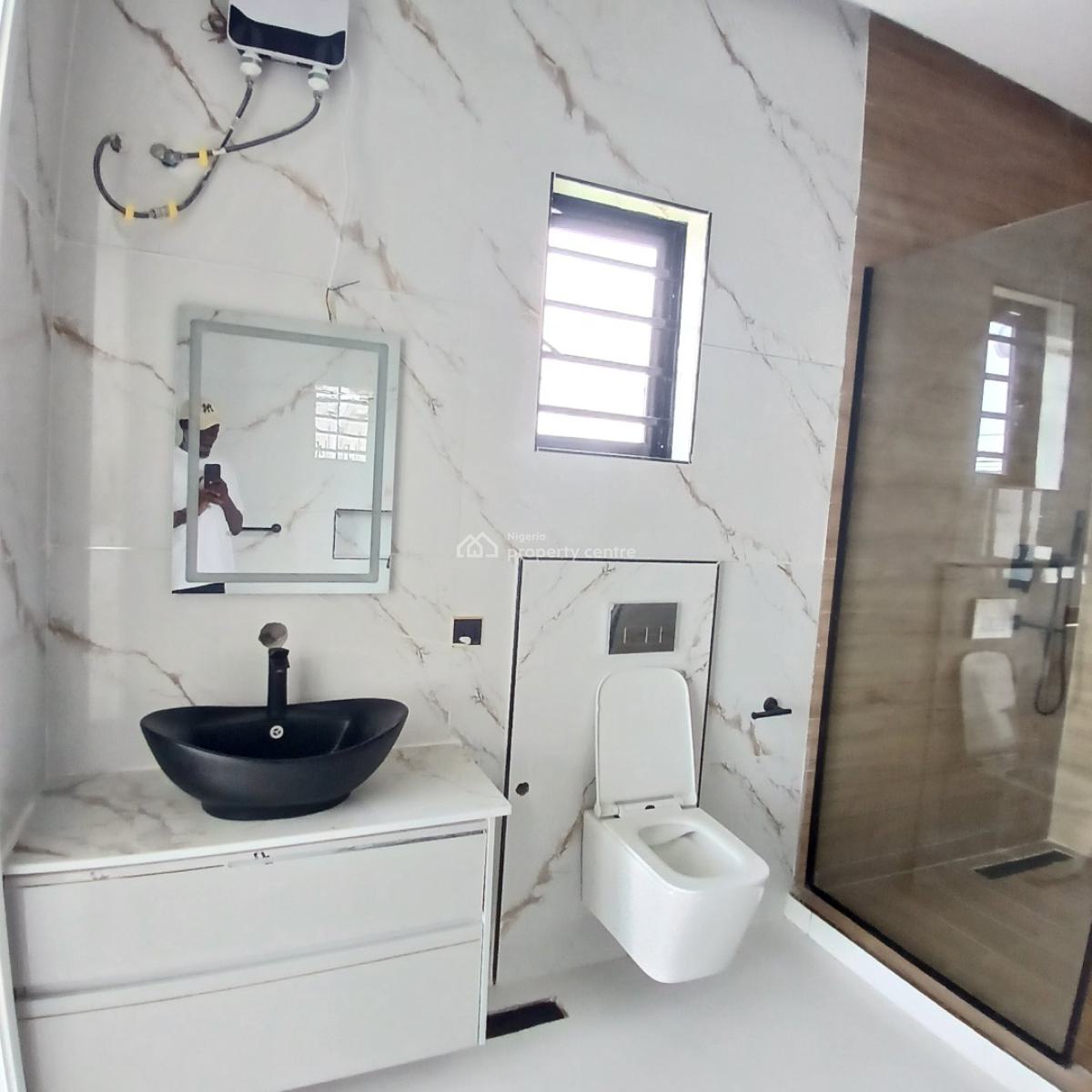 5 Bedroom Detached Duplex with Bq, Vgc, Lekki, Lagos, Detached Duplex for Sale