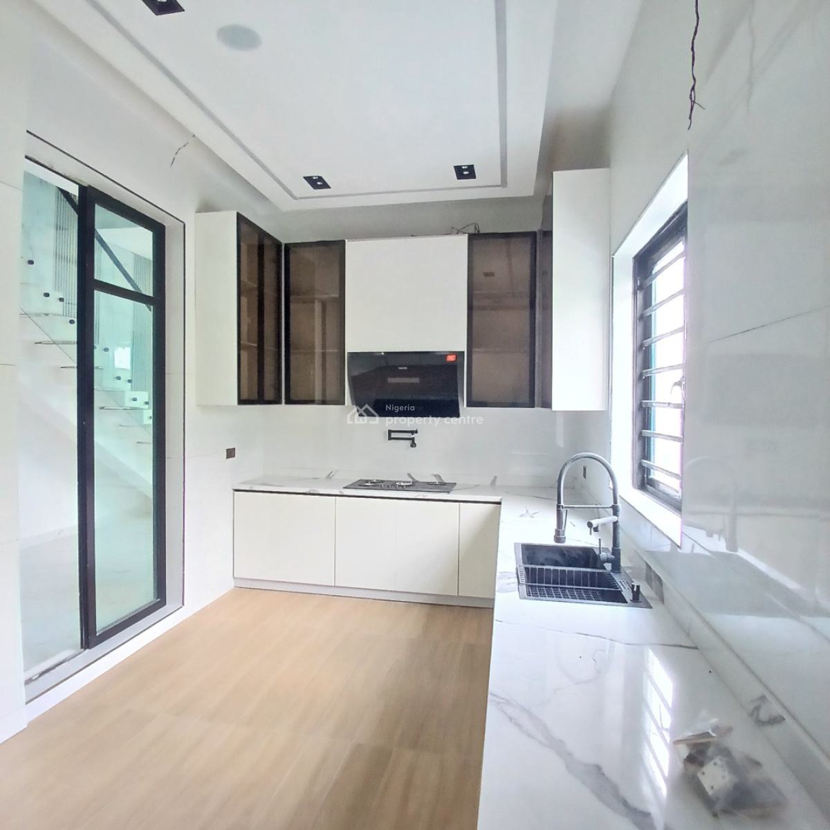 5 Bedroom Detached Duplex with Bq, Vgc, Lekki, Lagos, Detached Duplex for Sale
