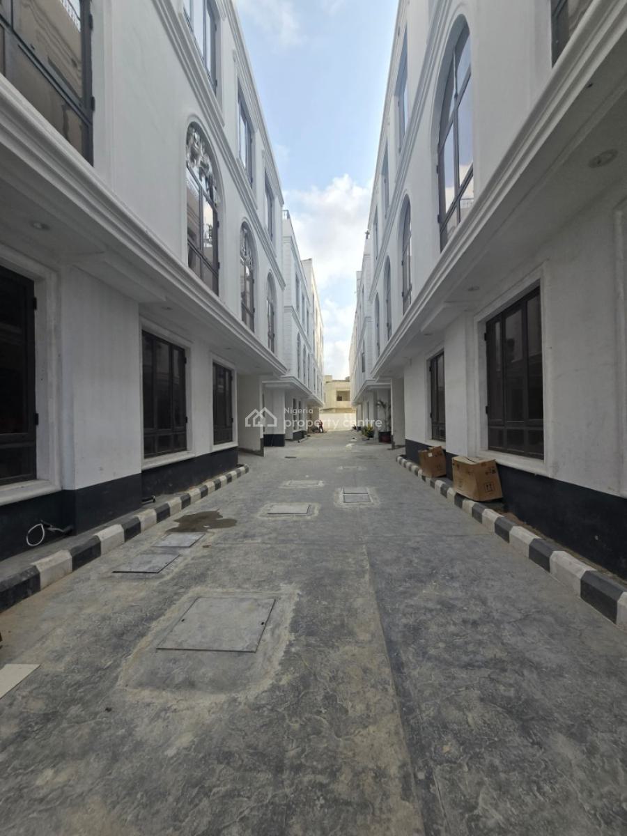 Luxurious Contemporary Designed 5 Bedroom Semi-detached House with Bq, Off Bourdillon, Old Ikoyi, Ikoyi, Lagos, Semi-detached Duplex for Sale