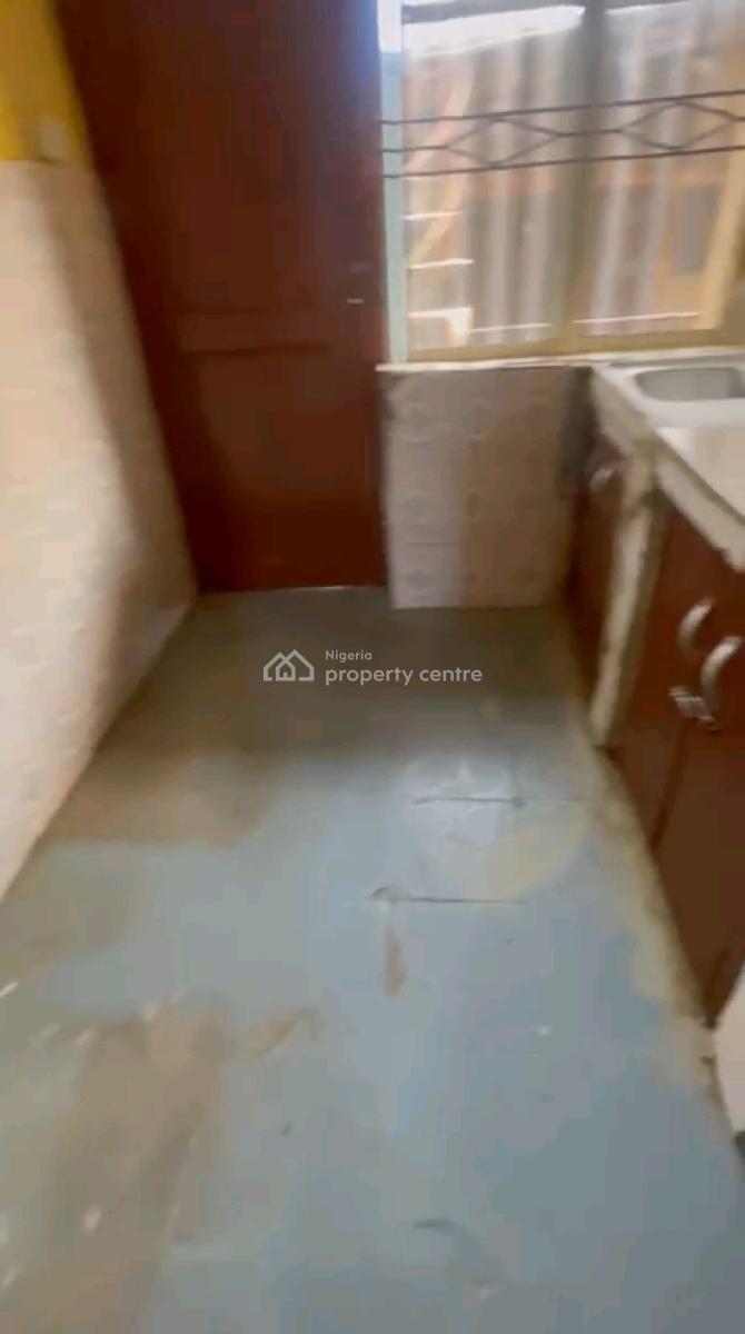 Massive and Standard 3 Bedroom Up Flat with Personal Meter and 2 Toilets, Alapere, Ketu, Lagos, Flat / Apartment for Rent