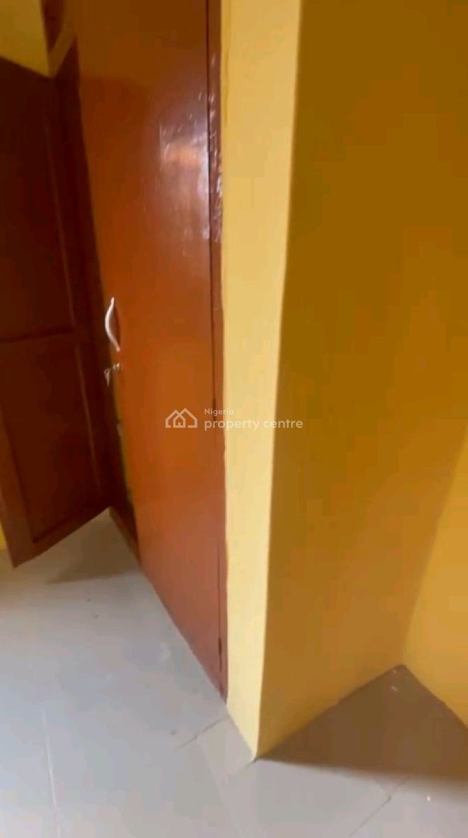 Massive and Standard 3 Bedroom Up Flat with Personal Meter and 2 Toilets, Alapere, Ketu, Lagos, Flat / Apartment for Rent
